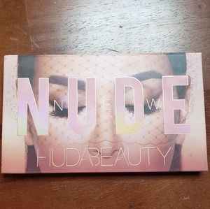 Huda New Nude